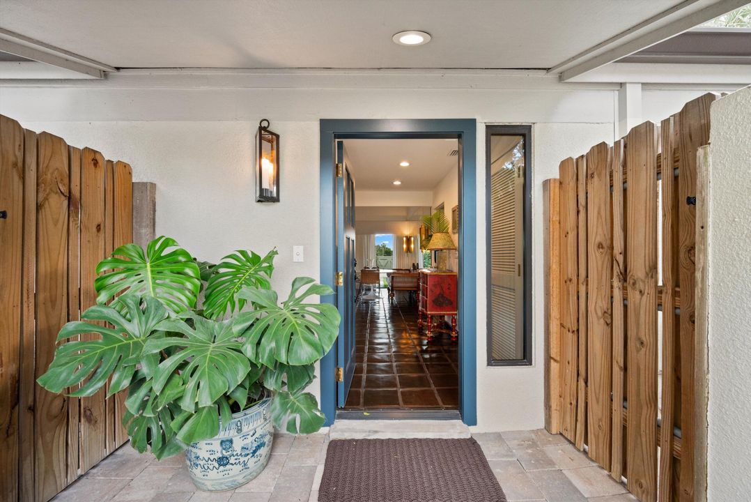 待售: $1,350,000 (2 贝兹, 2 浴室, 1512 平方英尺)