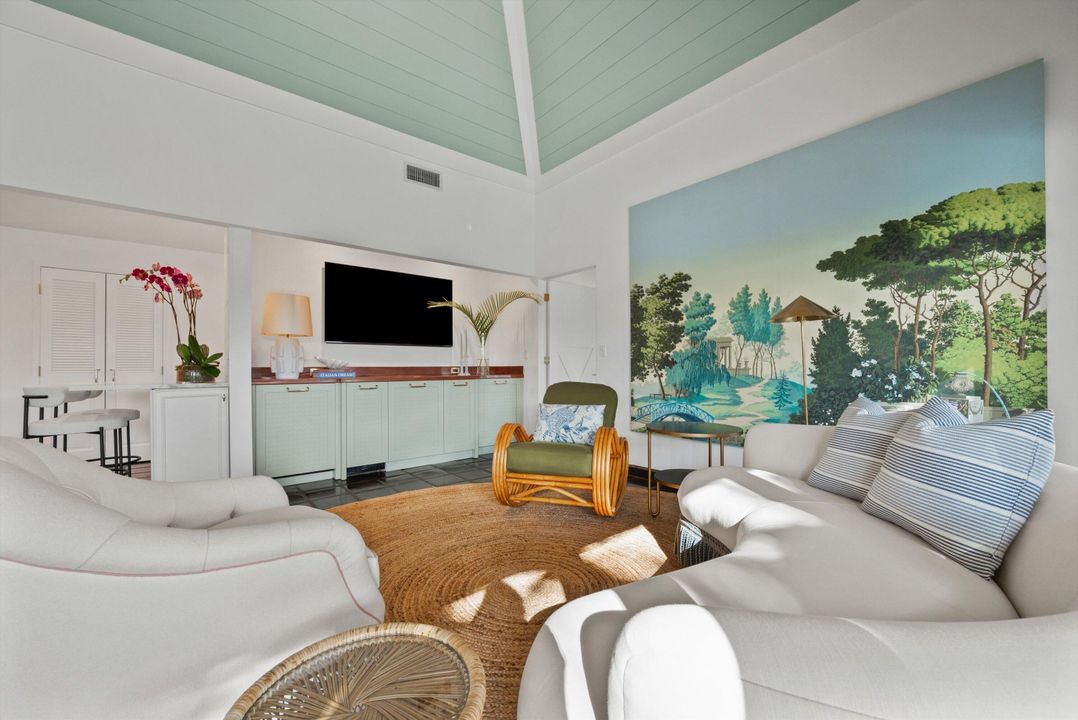 待售: $1,350,000 (2 贝兹, 2 浴室, 1512 平方英尺)