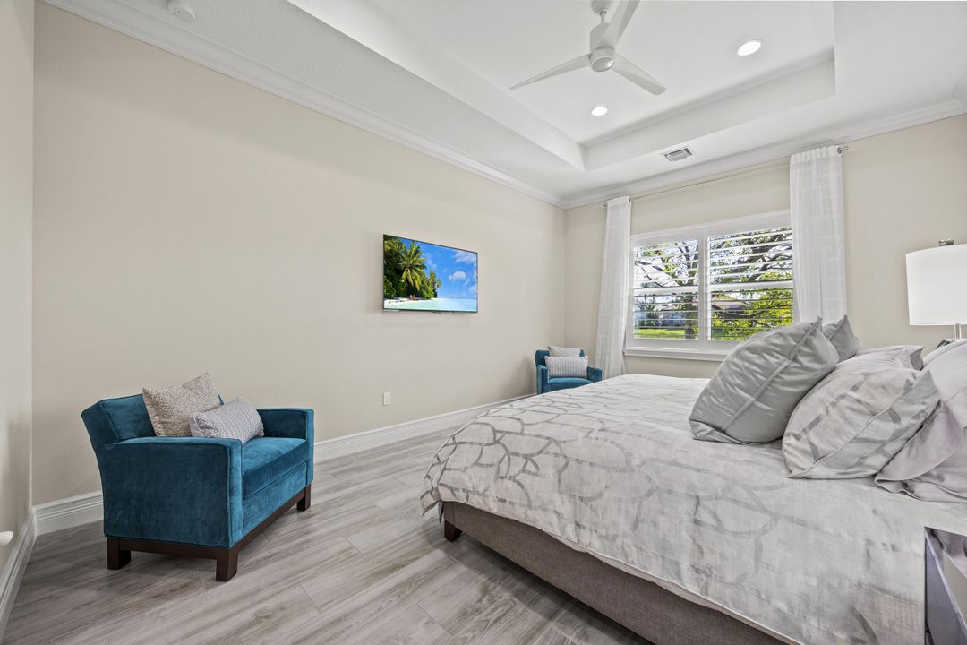 For Sale: $1,025,000 (3 beds, 3 baths, 2309 Square Feet)