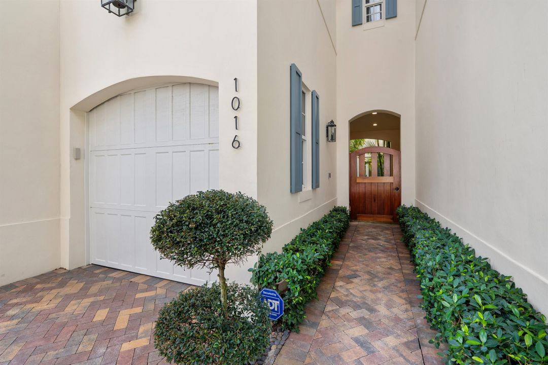 待售: $3,595,000 (3 贝兹, 2 浴室, 3085 平方英尺)