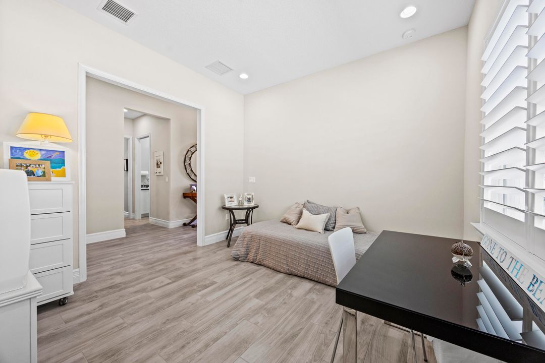 For Sale: $1,025,000 (3 beds, 3 baths, 2309 Square Feet)