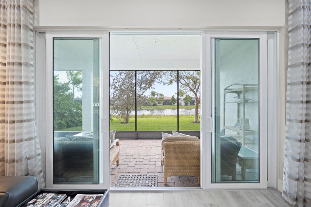 For Sale: $1,025,000 (3 beds, 3 baths, 2309 Square Feet)