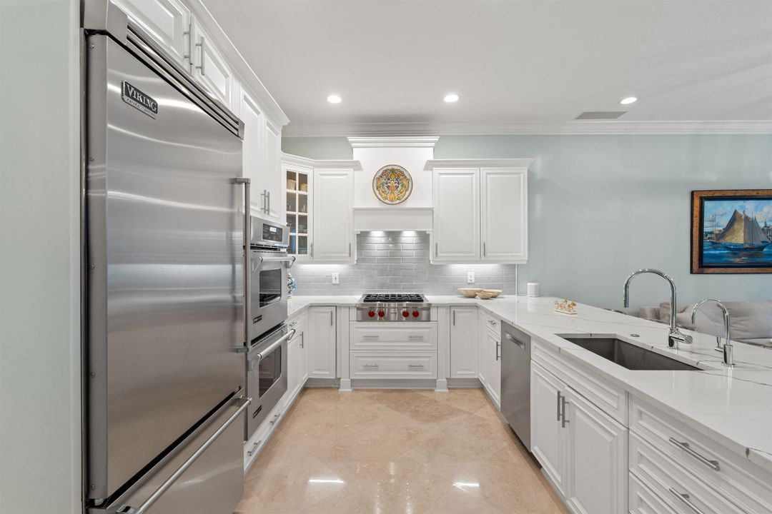 待售: $3,595,000 (3 贝兹, 2 浴室, 3085 平方英尺)