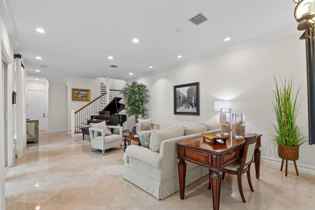 待售: $3,595,000 (3 贝兹, 2 浴室, 3085 平方英尺)