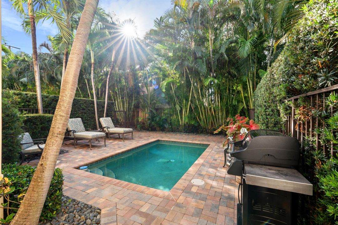 待售: $3,595,000 (3 贝兹, 2 浴室, 3085 平方英尺)