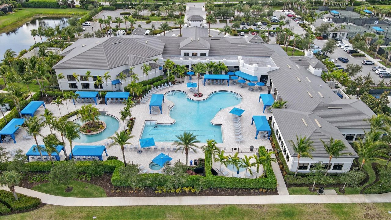 For Sale: $1,025,000 (3 beds, 3 baths, 2309 Square Feet)