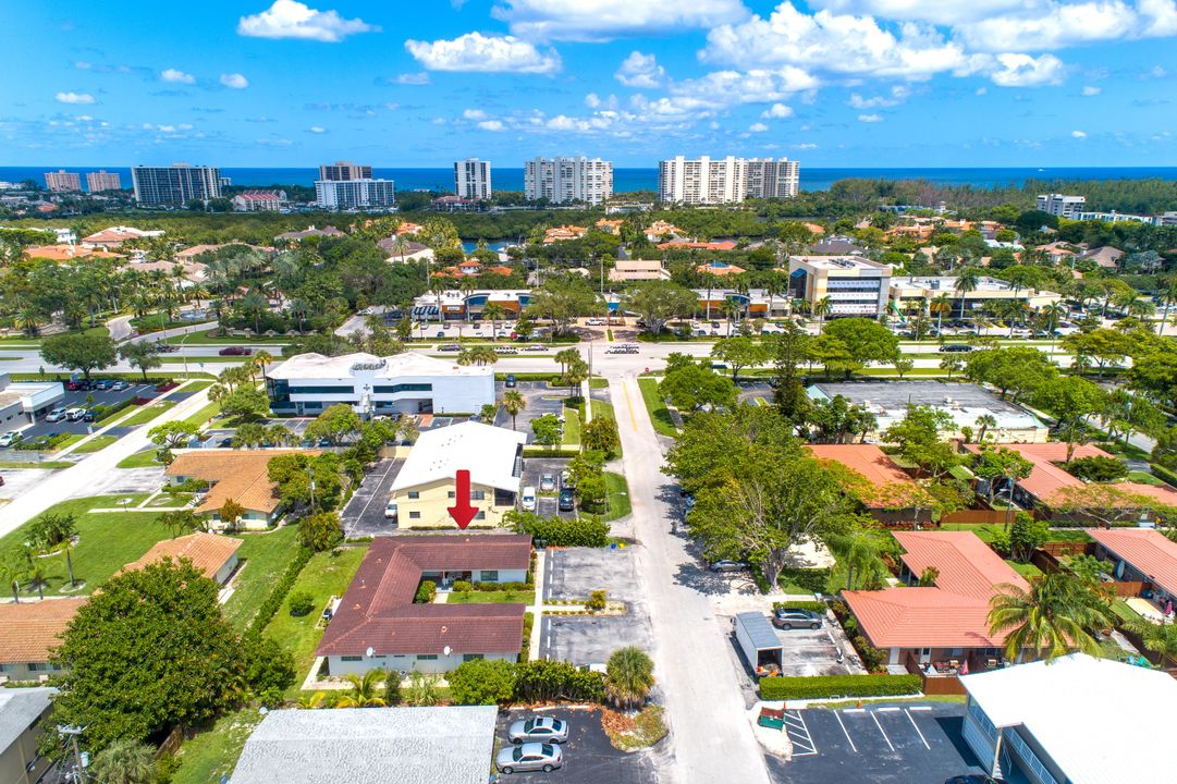 For Rent: $2,000 (1 beds, 1 baths, 650 Square Feet)