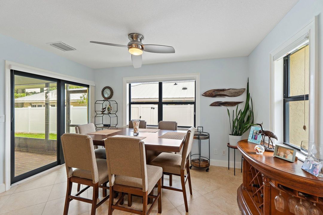 待售: $1,195,000 (3 贝兹, 2 浴室, 2278 平方英尺)