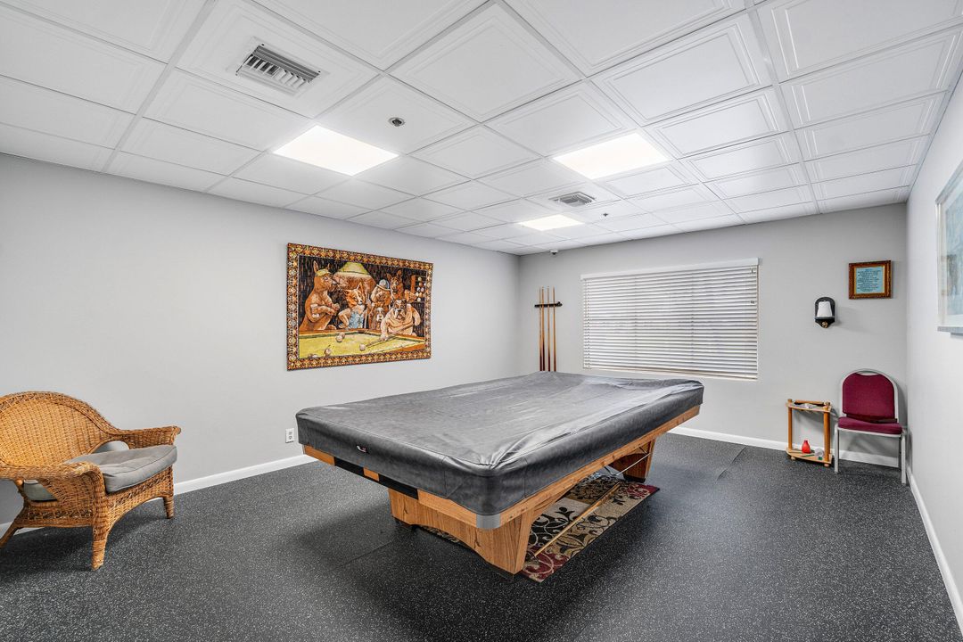 En Venta: $325,000 (2 camas, 2 baños, 1227 Pies cuadrados)