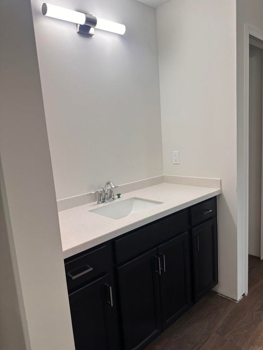 For Sale: $469,400 (4 beds, 2 baths, 2138 Square Feet)