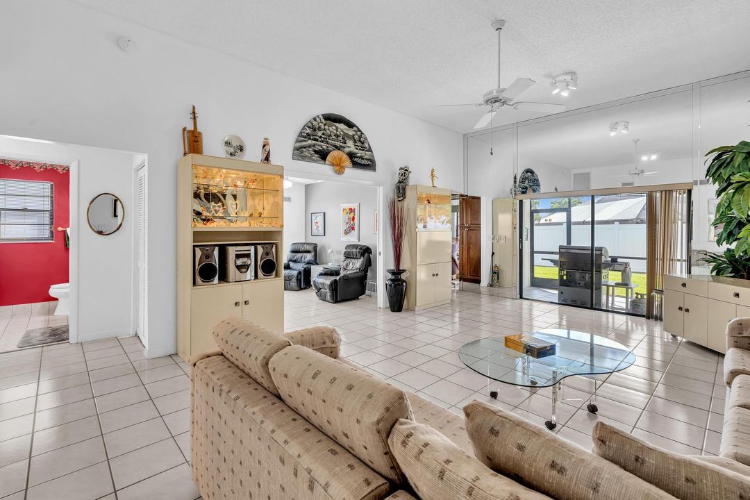 待售: $499,000 (3 贝兹, 2 浴室, 1500 平方英尺)