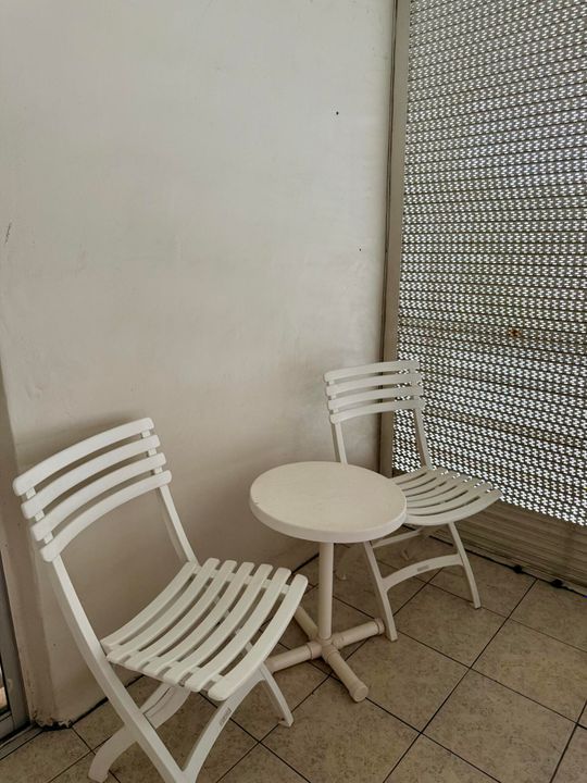 待售: $125,000 (2 贝兹, 2 浴室, 907 平方英尺)