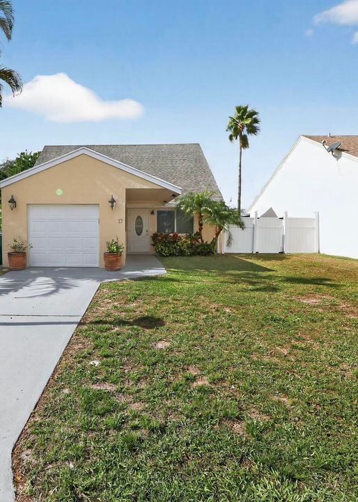 На продажу: $450,000 (4 спален, 2 ванн, 1584 Квадратных фут)