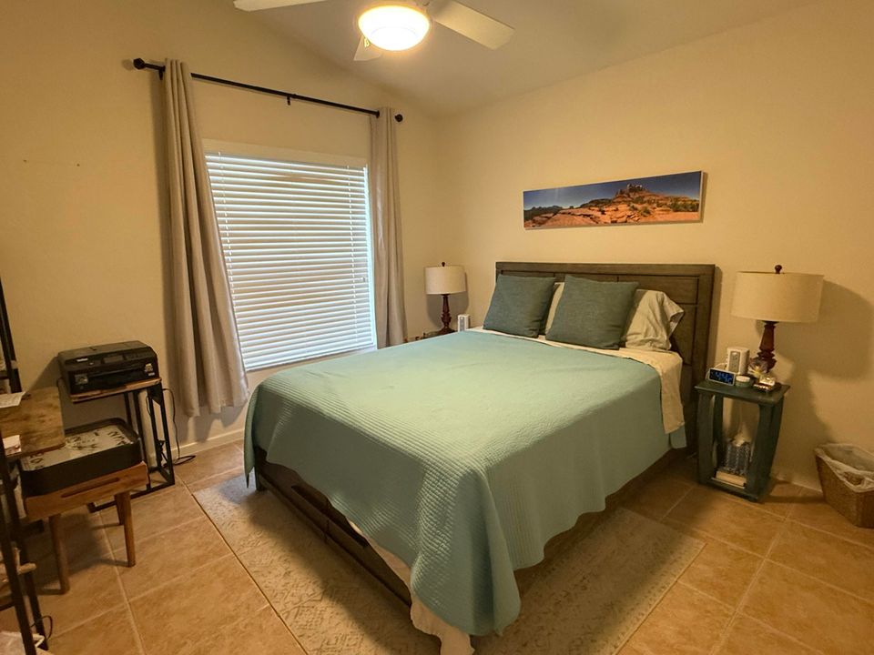 En Venta: $599,999 (3 camas, 3 baños, 2130 Pies cuadrados)