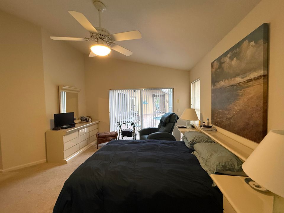 En Venta: $599,999 (3 camas, 3 baños, 2130 Pies cuadrados)