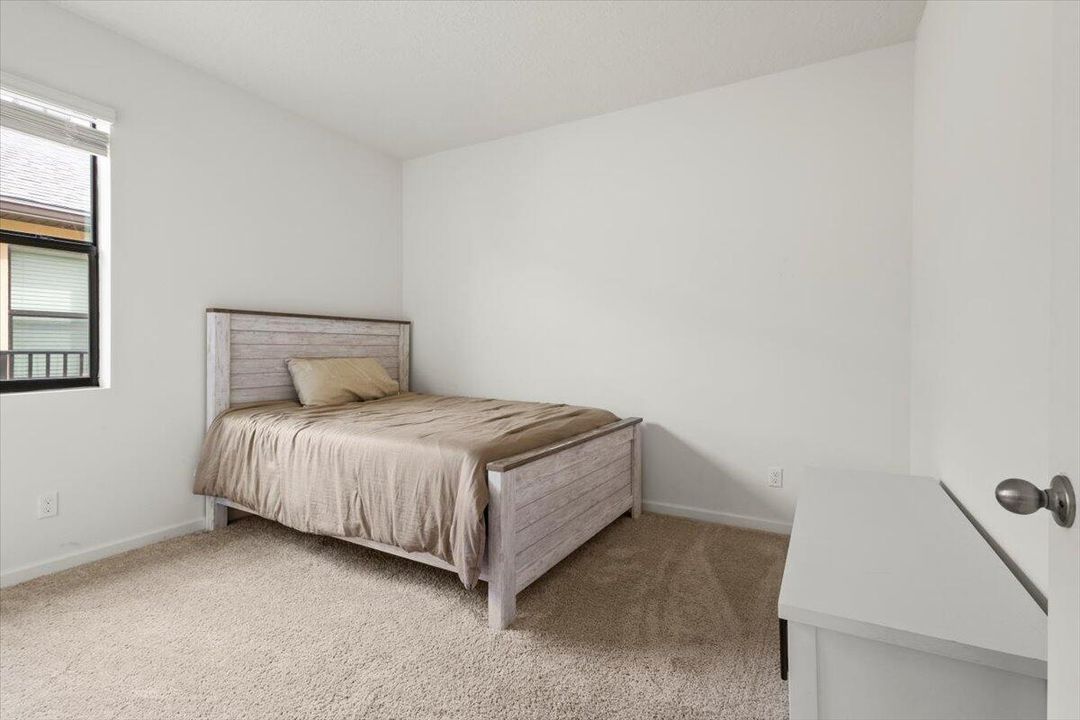 В аренду: $2,600 (4 спален, 2 ванн, 2034 Квадратных фут)