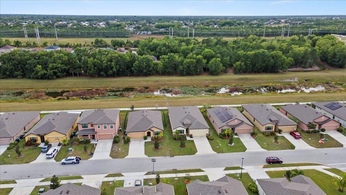 В аренду: $2,600 (4 спален, 2 ванн, 2034 Квадратных фут)