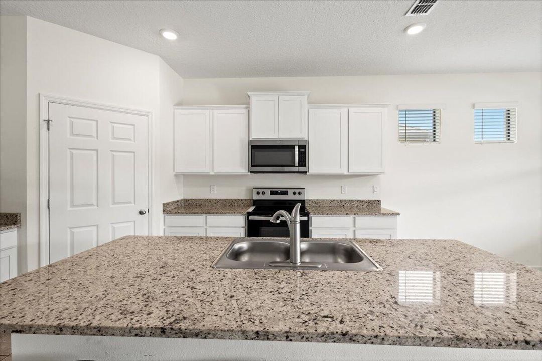 For Sale: $415,000 (4 beds, 2 baths, 2034 Square Feet)