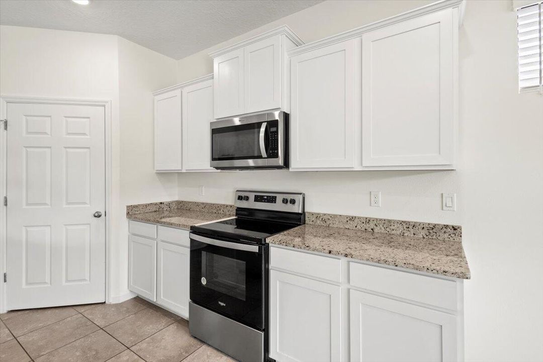 For Sale: $415,000 (4 beds, 2 baths, 2034 Square Feet)