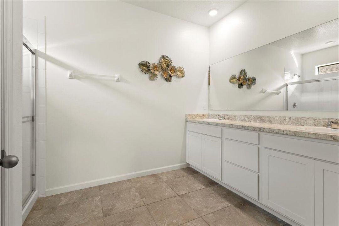 For Sale: $415,000 (4 beds, 2 baths, 2034 Square Feet)