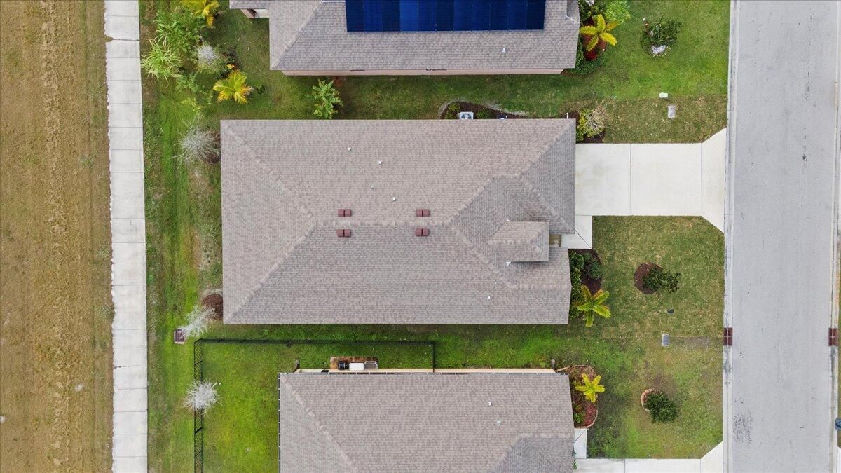 For Sale: $415,000 (4 beds, 2 baths, 2034 Square Feet)