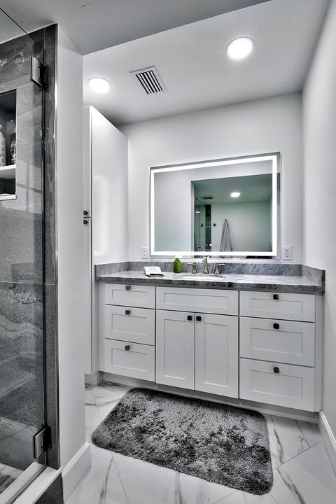 En Venta: $1,325,000 (3 camas, 3 baños, 2143 Pies cuadrados)