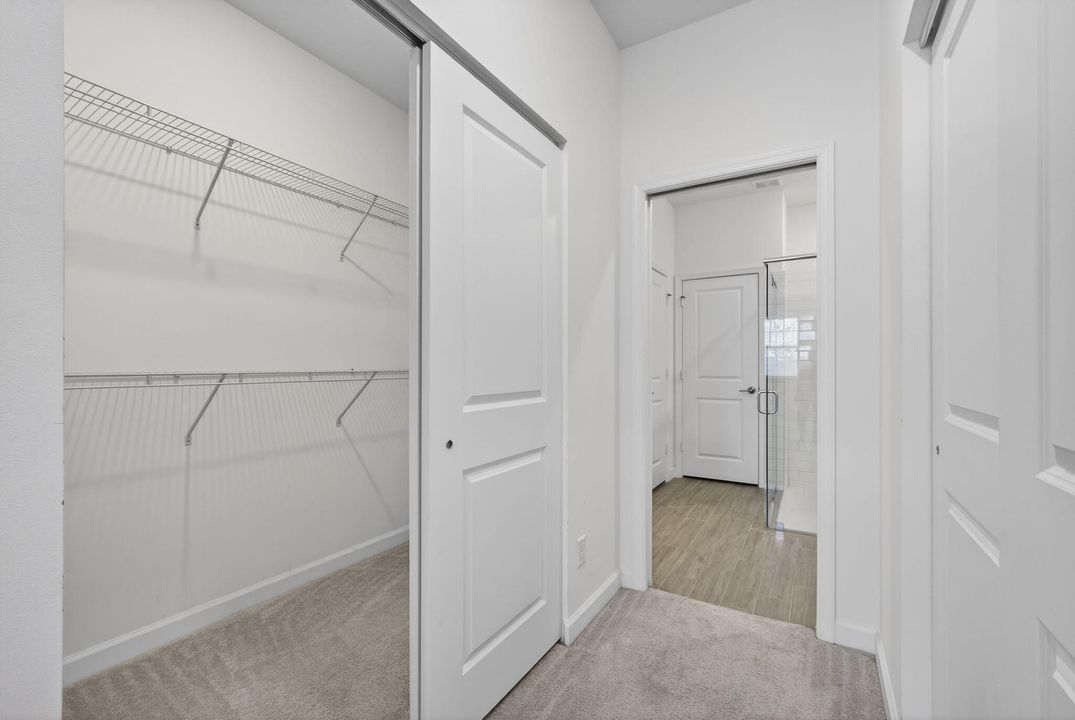 For Sale: $535,000 (3 beds, 2 baths, 1952 Square Feet)