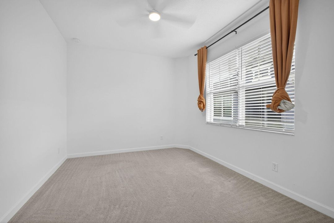 For Sale: $535,000 (3 beds, 2 baths, 1952 Square Feet)