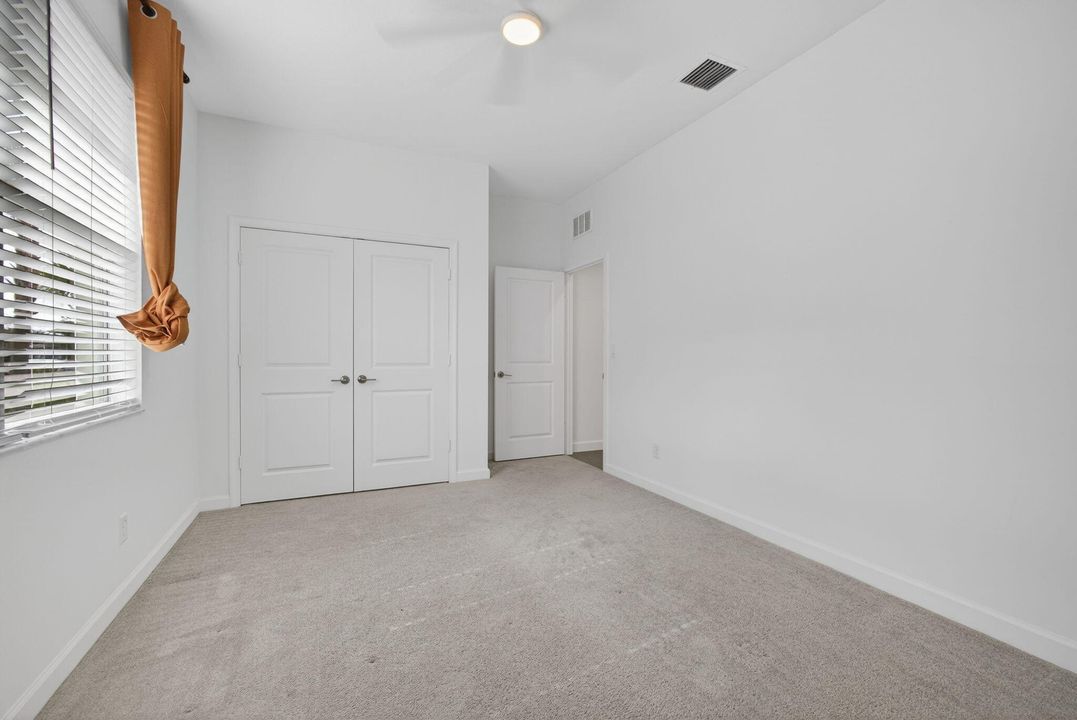 For Sale: $535,000 (3 beds, 2 baths, 1952 Square Feet)