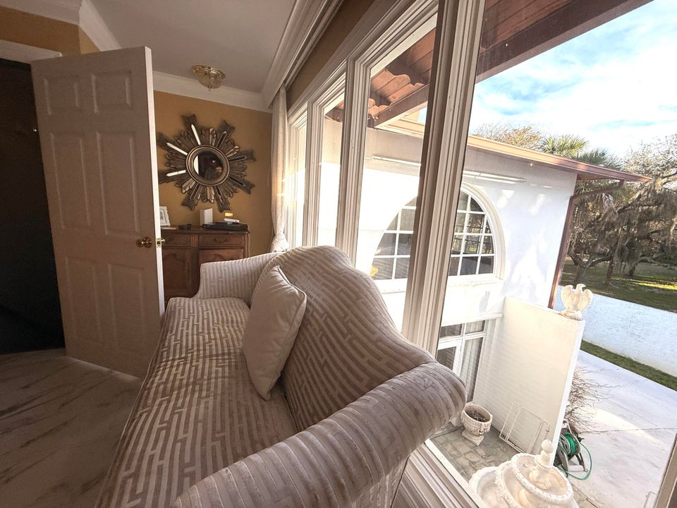 For Sale: $1,950,000 (5 beds, 5 baths, 6264 Square Feet)