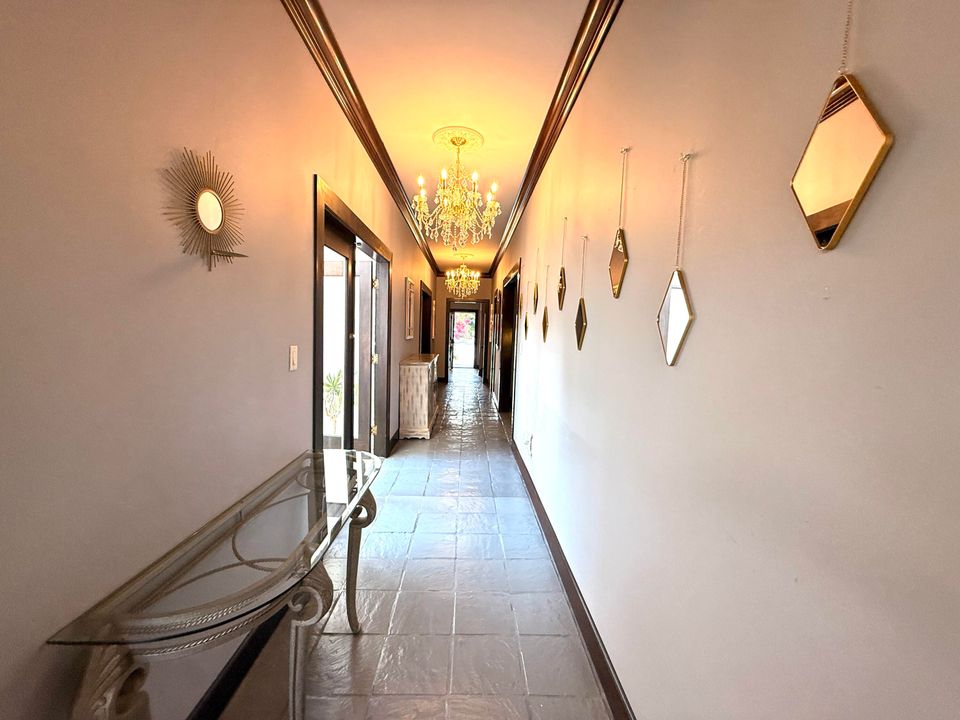 For Sale: $1,950,000 (5 beds, 5 baths, 6264 Square Feet)