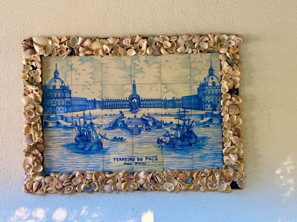 For Sale: $1,950,000 (5 beds, 5 baths, 6264 Square Feet)