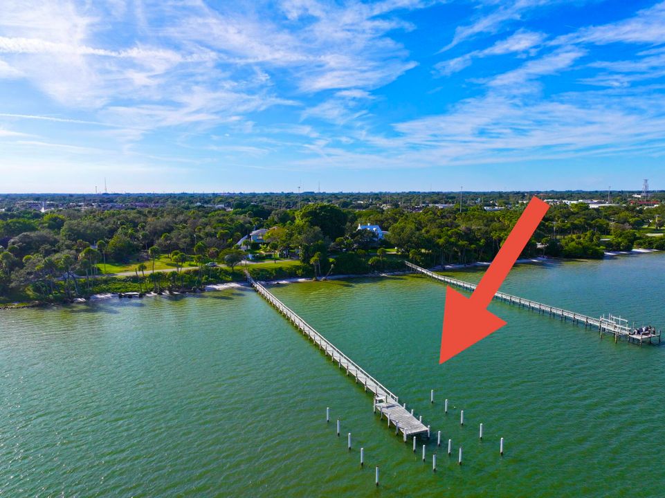 For Sale: $1,950,000 (5 beds, 5 baths, 6264 Square Feet)