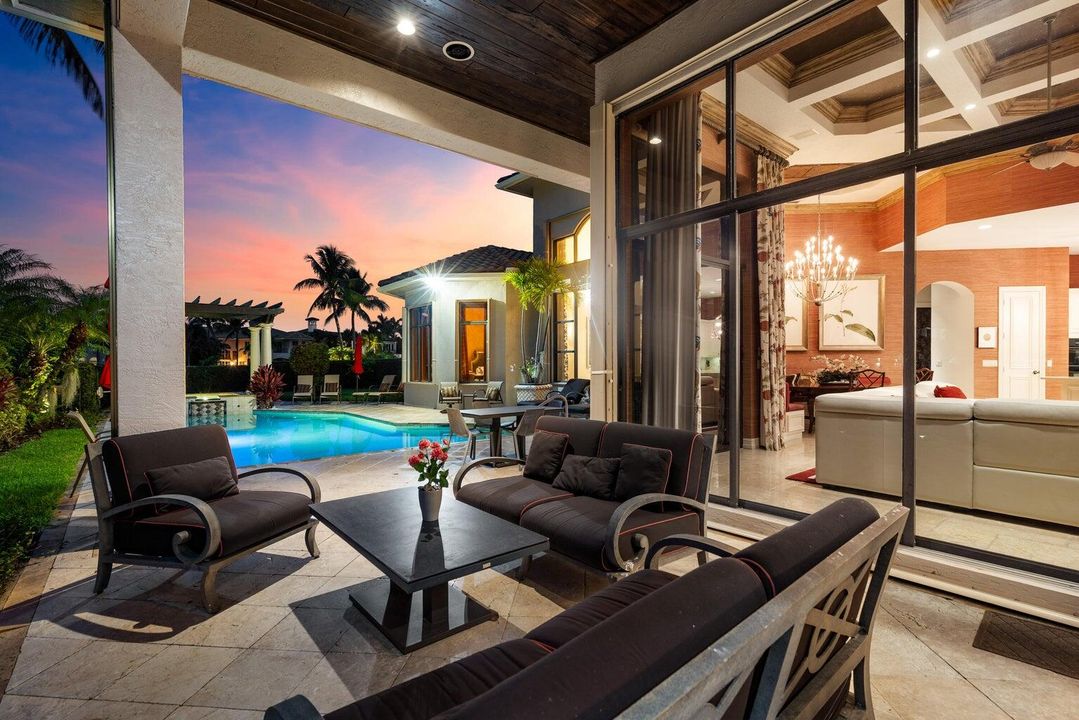 For Sale: $2,899,900 (5 beds, 5 baths, 5480 Square Feet)