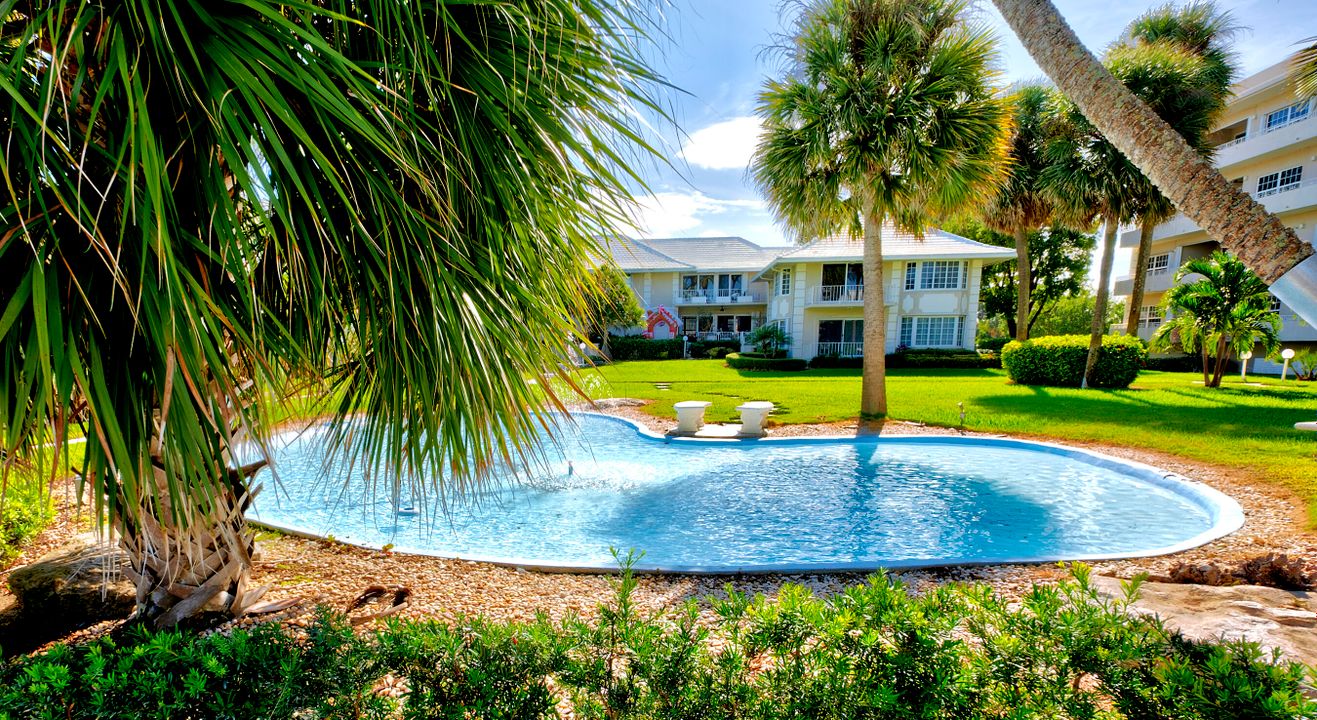 En Venta: $1,325,000 (3 camas, 3 baños, 2143 Pies cuadrados)