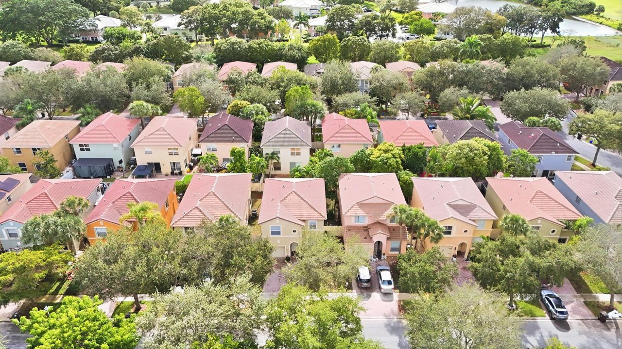 На продажу: $475,000 (3 спален, 2 ванн, 1674 Квадратных фут)