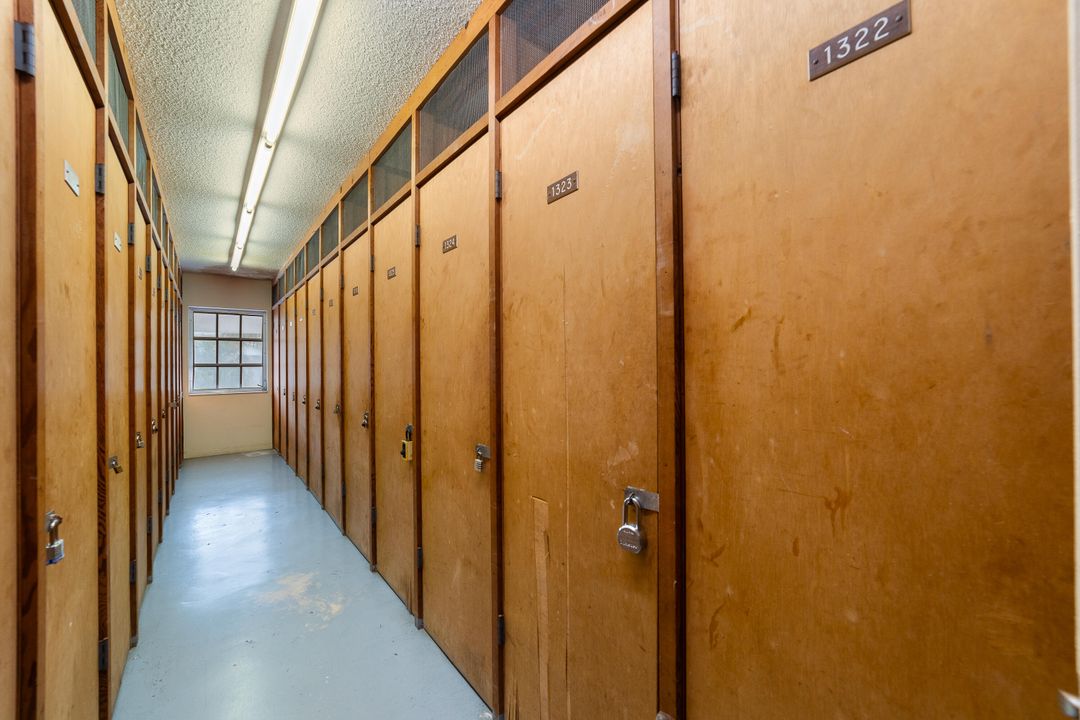 На продажу: $235,000 (2 спален, 2 ванн, 1008 Квадратных фут)