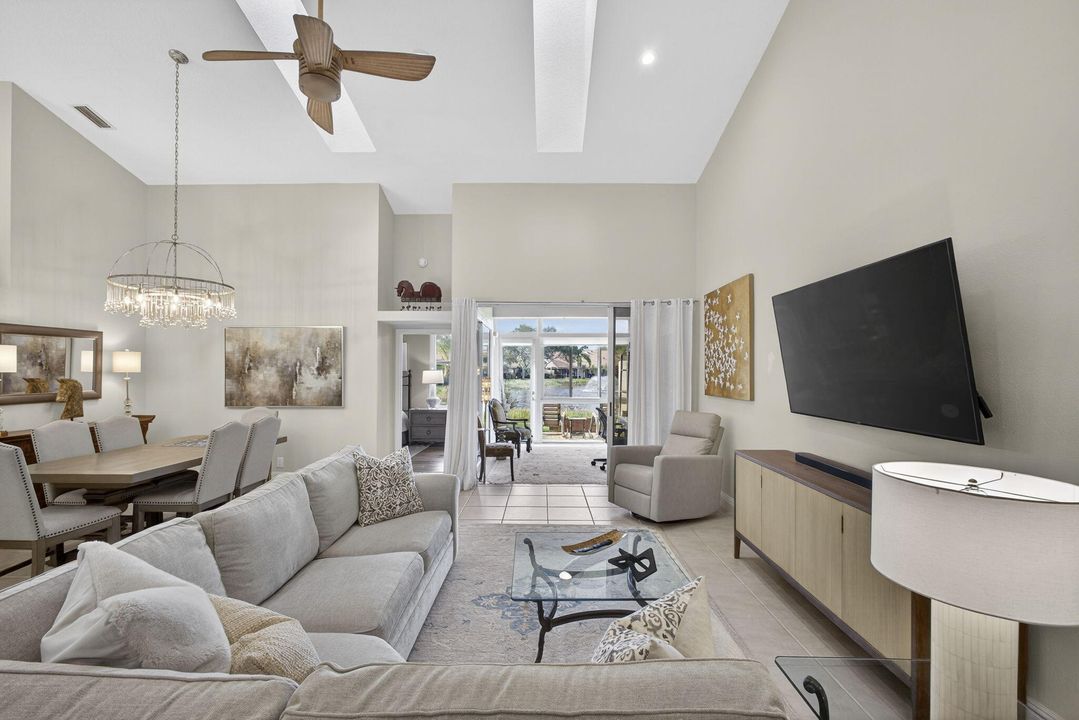 For Rent: $8,000 (2 beds, 2 baths, 1355 Square Feet)