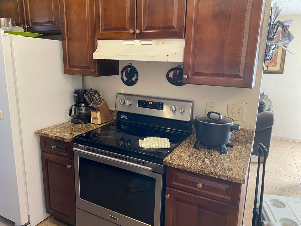 待售: $2,500,000 (0 贝兹, 0 浴室, 8640 平方英尺)