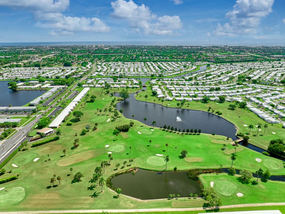 出租: $2,000 (2 贝兹, 1 浴室, 888 平方英尺)