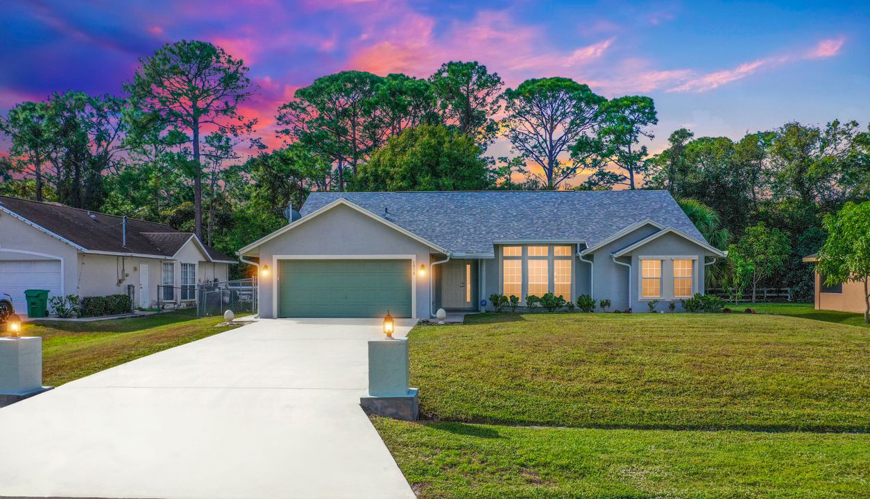 待售: $379,900 (3 贝兹, 2 浴室, 1690 平方英尺)