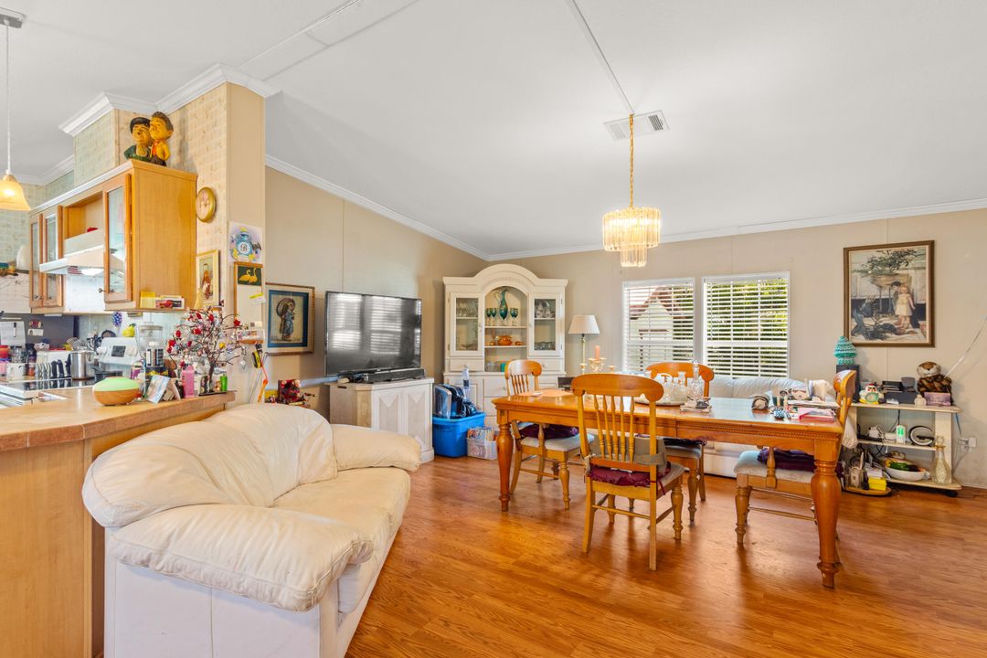 For Sale: $149,900 (2 beds, 2 baths, 1680 Square Feet)