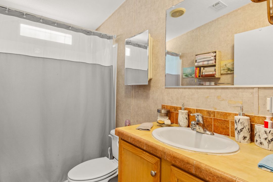 For Sale: $149,900 (2 beds, 2 baths, 1680 Square Feet)