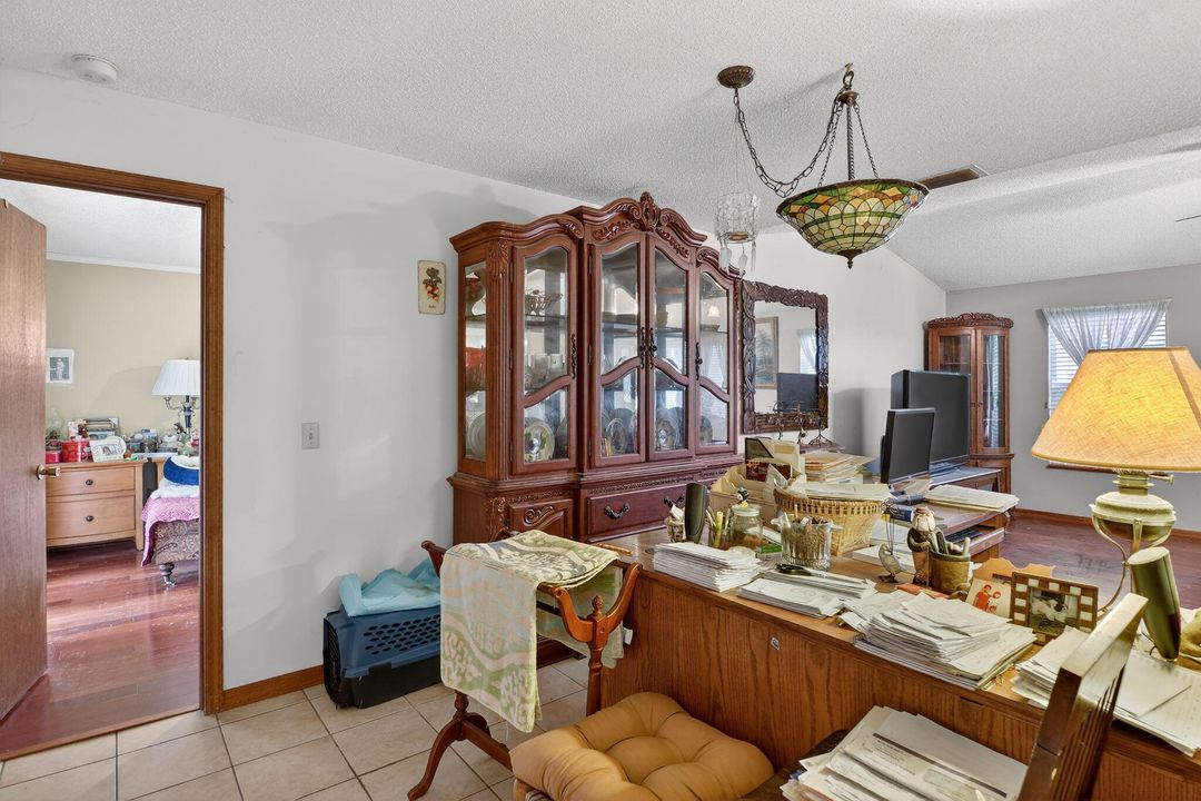 For Sale: $425,000 (4 beds, 2 baths, 2109 Square Feet)