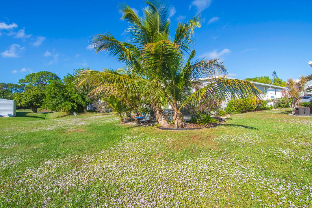 For Sale: $149,900 (2 beds, 2 baths, 1680 Square Feet)