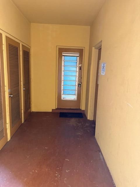 For Sale: $190,000 (2 beds, 1 baths, 840 Square Feet)