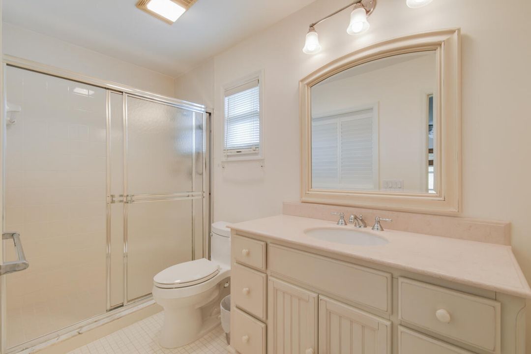 For Rent: $20,000 (4 beds, 3 baths, 3302 Square Feet)