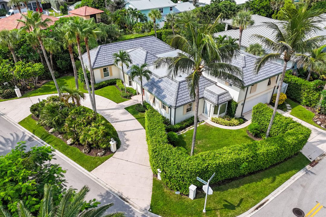 For Rent: $20,000 (4 beds, 3 baths, 3302 Square Feet)