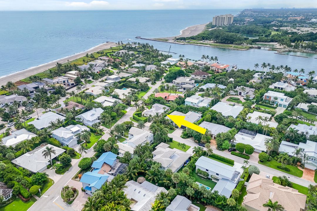 For Rent: $20,000 (4 beds, 3 baths, 3302 Square Feet)