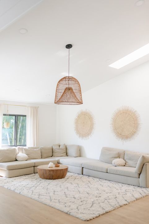 For Rent: $5,000 (3 beds, 2 baths, 2217 Square Feet)